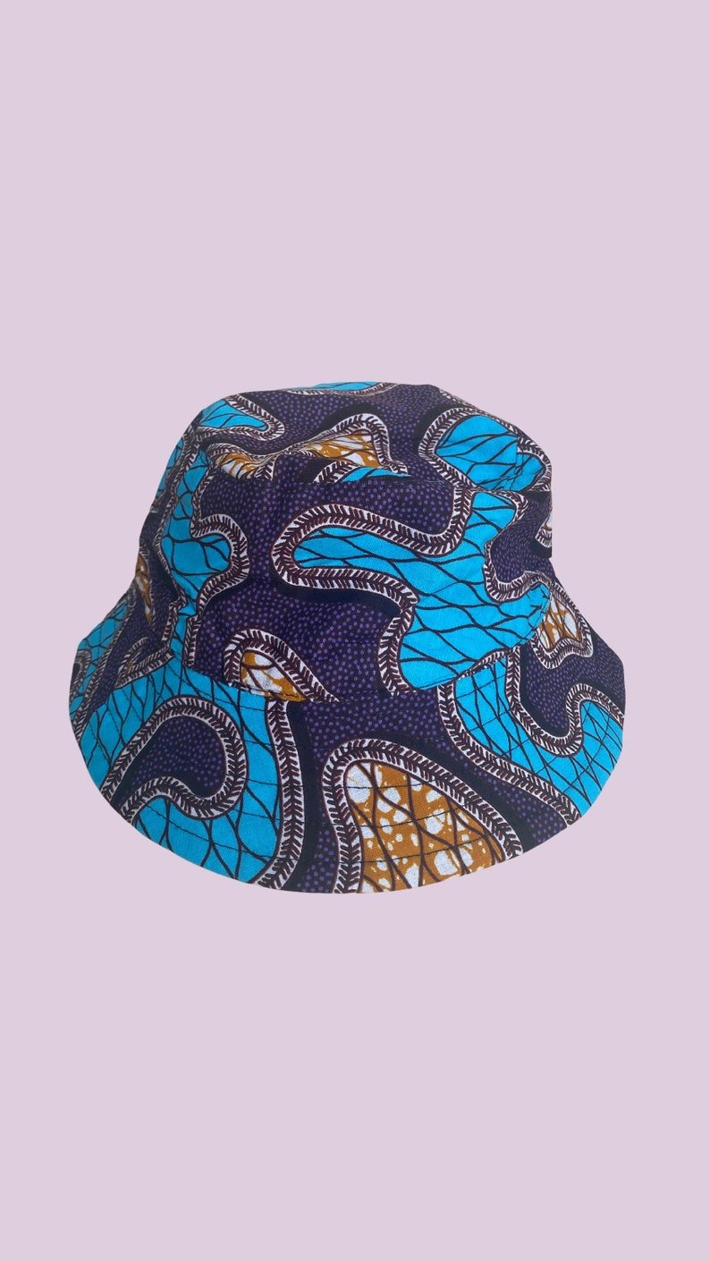 Blue Lake Volta - Reversible Ankara Bucket Hat