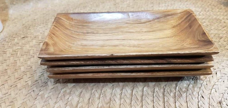 4 Piece 1 x 5 x 10 Inch Rectangular Acacia Wooden Plate Set